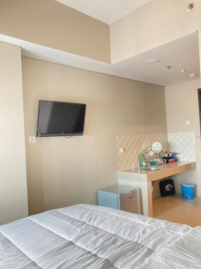 Bess Mansion Apartment, 16Th Floor Surabaya Bagian luar foto