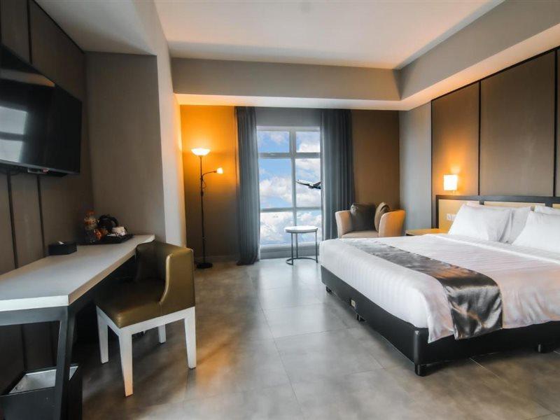 Bess Mansion Apartment, 16Th Floor Surabaya Bagian luar foto